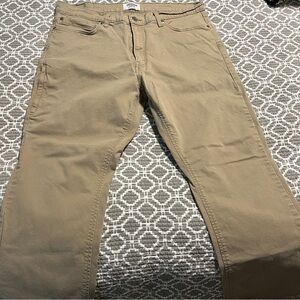 Men's Tan Denizen pants size 38/30